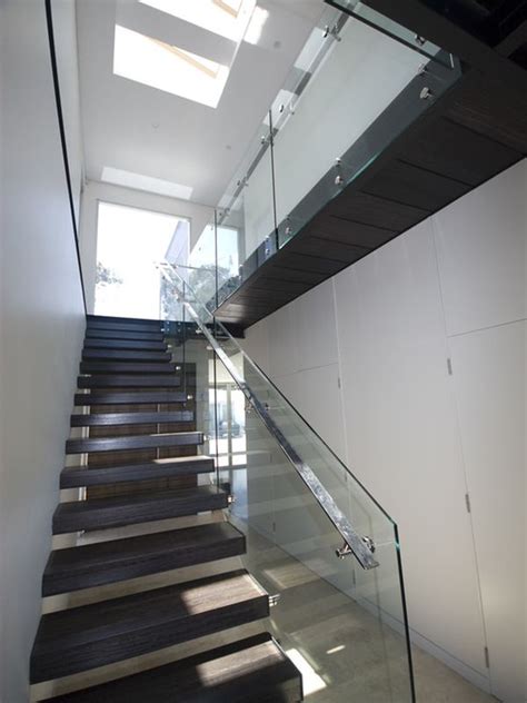 20 Glass Staircase Wall Designs With A Graceful Impact On The Overall Decor