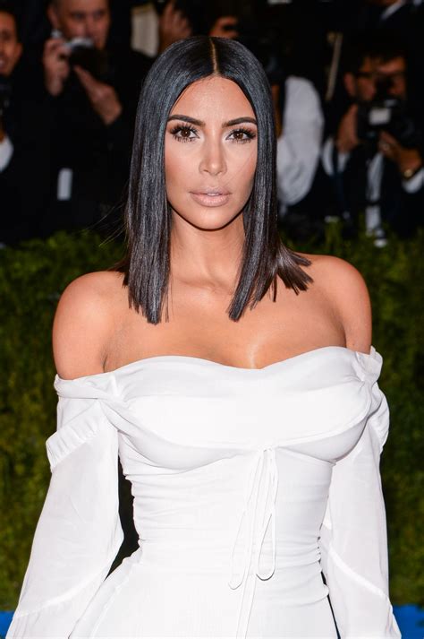 Kim Kardashian At Met Gala In New York 05012017