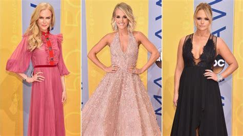 Get A Closer Look At Beyoncés 2 Incredible Gowns From The Cma Awards