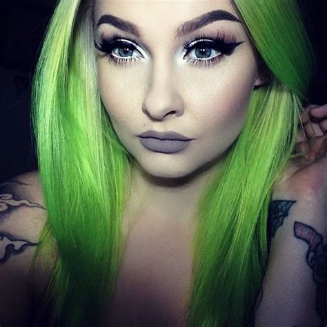 Pravana On Instagram “ Neon Green Dream Hair Splitendslayer On Alyssamarieartistry Using