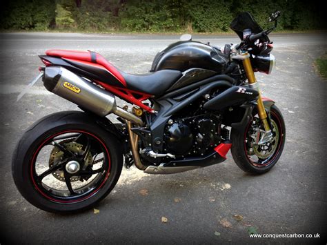 Présentation de la triumph speed triple se 2010. Steve Leale's Triumph Speed Triple SE | Conquest Racing Ltd