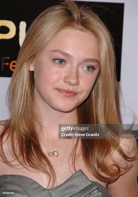 dakota fanning arrives at the los angeles premiere of push at the news photo getty images