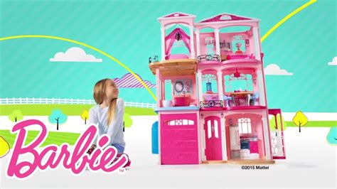 Vamos a ayudar a la chica a limpiar todo y. Barbie® Dreamhouse | Barbie - YouTube