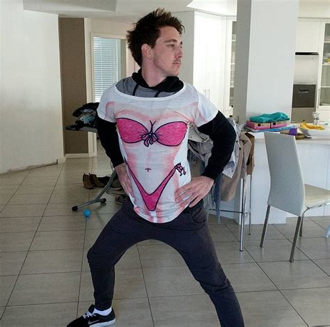 It's officially official merchandise by lazarbeam. Lazarbeam Fortnite Memes
