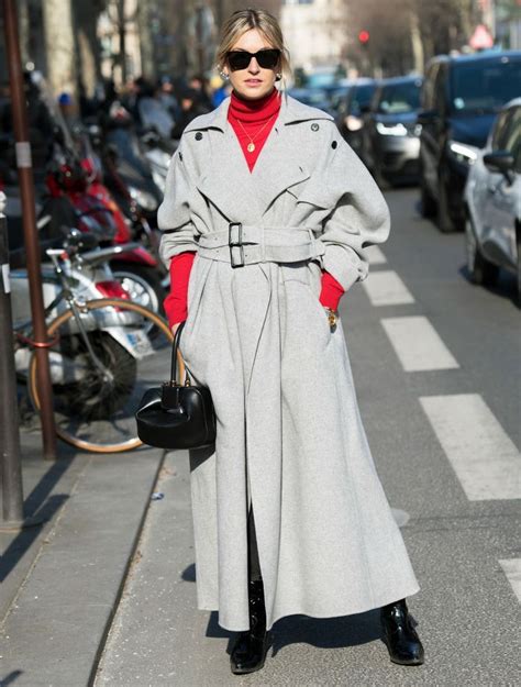 10 Grey Coat Outfits That Are Making Us Feel Very Chic Grey Coat