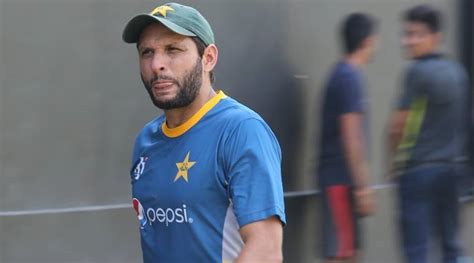 Shahid Afridis Tweet On Kashmir Indian Cricketers Lash Out At Former
