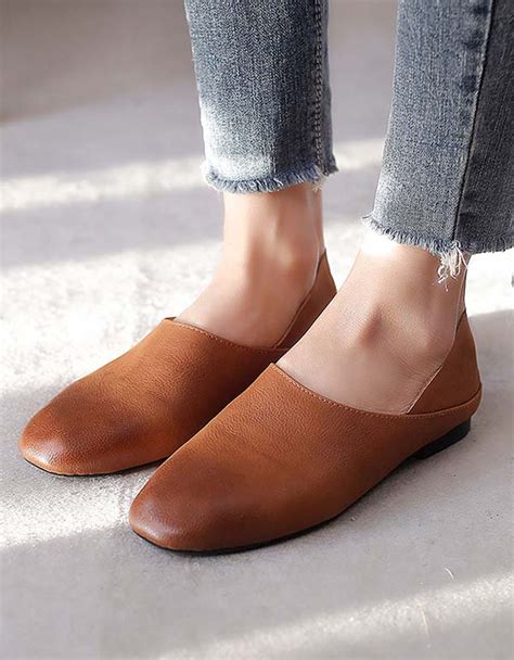 Womens Pointed Toe Soft Leather Retro Flats — Obiono
