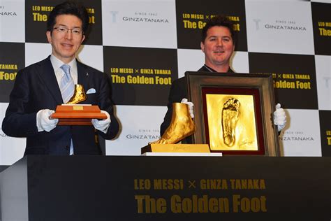 His feet/ shoe size 10 (us). Lionel Messi's £3.5m Golden Foot (PICTURES) | HuffPost UK