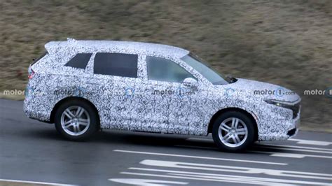 Next Gen Honda Cr V Spied On Test For The First Time