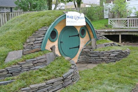 Pin By Wooden Wonders Hobbit Holes An On Woodshire Hobbit Hole Unique