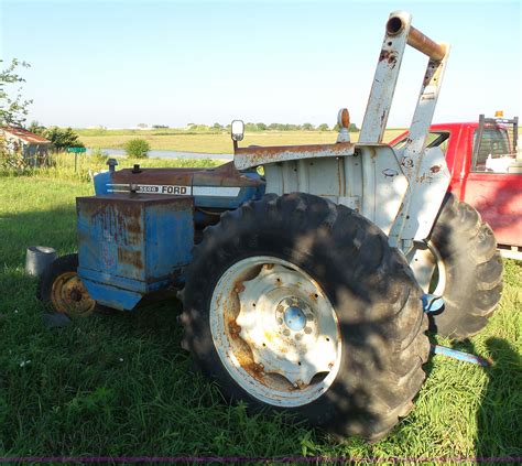 Ford 5600 Tractor With Side Mower In Clay Center Ks Item Bg9401 Sold