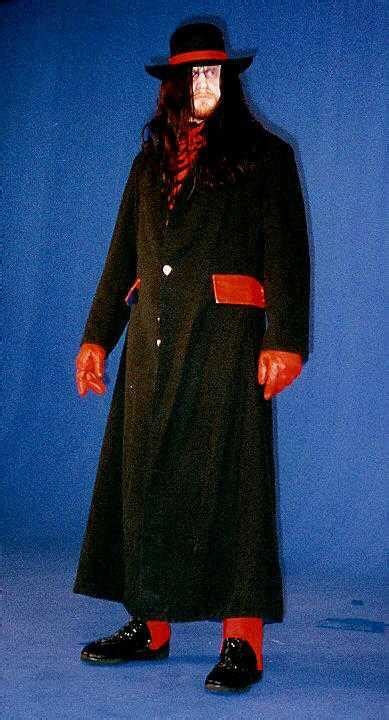 The Undertakers Rare Red Costume Rwwe