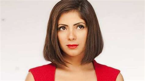 مسرحية كده اوكية | بطولة مني زكي واحمد السقا وهاني رمزي وياسمين عبد العزيز(¯`·.🐝. منى زكي: أصبحت أراقب تفاصيل الجميع وسأكون أكثر نشاطاً ...