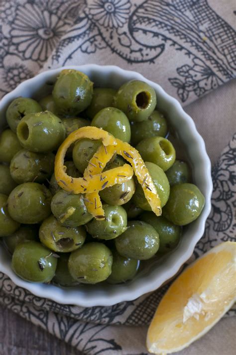 Orange Thyme Marinated Olives The Organic Dietitian