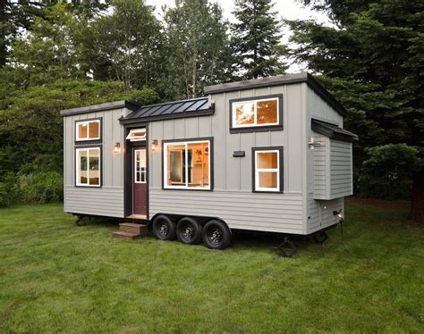 The Pacific Pioneer 28′ Thow By Handcrafted Movement Tiny House