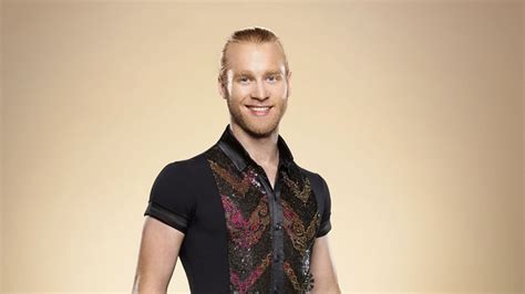 Paralympic Champion Jonnie Peacock Exits Strictly