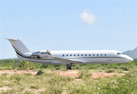 N96ap Private Mitsubishi Crj 200er By Pablo Armenta Aeroxplorer