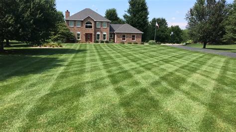Lawn Mowing And Maintenance In Columbia And Waterloo Il Linnemann Lawn