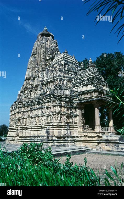 Exterior Of Parsvanath Temple Khajuraho Madhya Pradesh India Asia