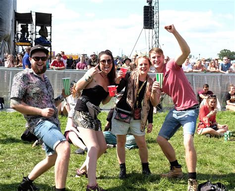 The reading festival, the older of the two festivals, is the world's oldest popular music. Get free entry to Reading Festival 2018 by volunteering ...