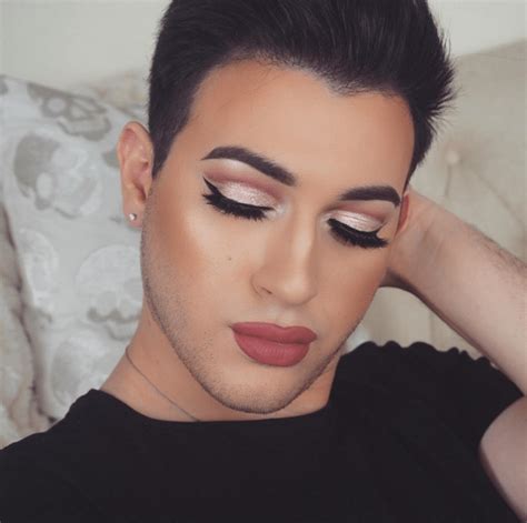 5 Male Makeup Artists On Youtube Who Are Currently Slaying