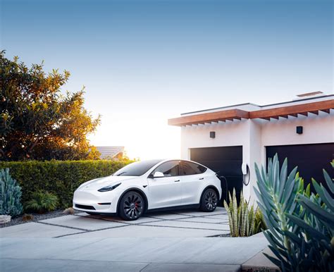 Tesla Malaysia Introduces Home Charging Program