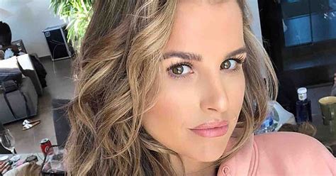 Vogue Williams Reveals She Lost Lucrative Modelling Jobs After Becoming Pregnant Mirror Online