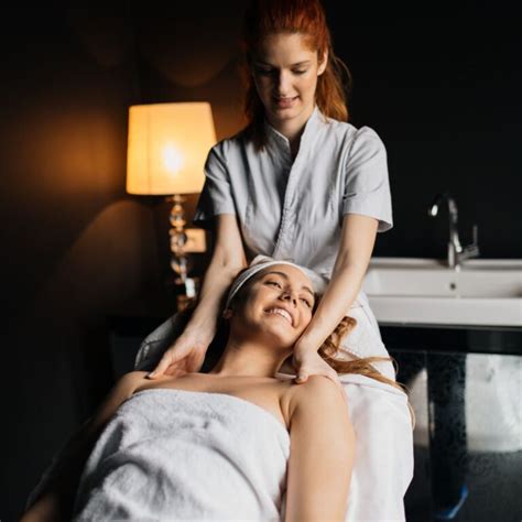 4 Benefits Of Becoming A Massage Therapist Integrated Massage Therapy College