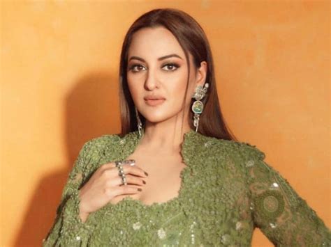 Sonakshi Sinha Opens Up About The Constant Speculation Around Her Personal Life सोनाक्षी