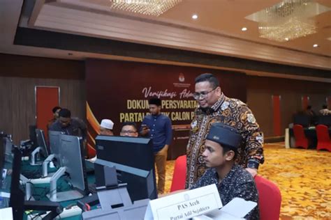 Proses Pengambilan Sampel Verifikasi Faktual Sembilan Parpol Ketat