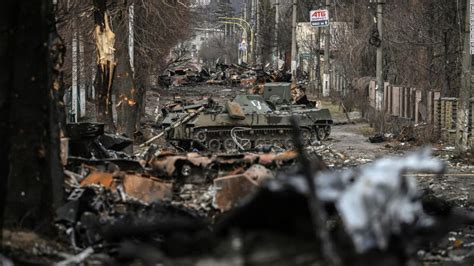 Los Cadáveres De Los Soldados Rusos Se Acumulan En Ucrania