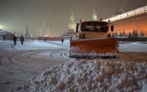 Heavy Snow In Moscow And The First Snowfall Of The Season In Europe