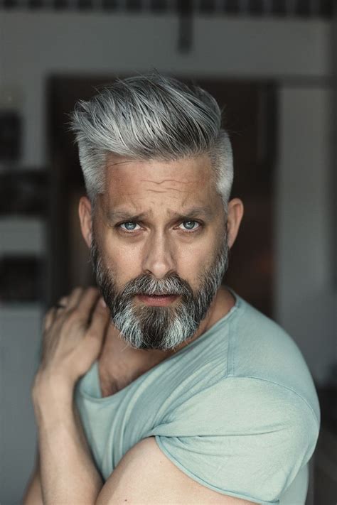 model swede grey hair 40 beard man male manly fit over 40 grey silverfox silver posing