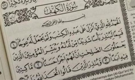 Jumat Berkah Baca Surat Al Kahfi Lengkap Teks Arab Latin Dan Artinya Di Alquran Digital Okezone