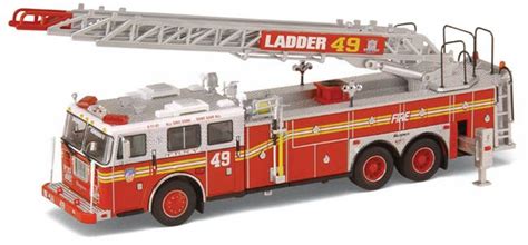 Code 3 Fdny Ladder 49 Yankees Seagrave Rear Mount 12851