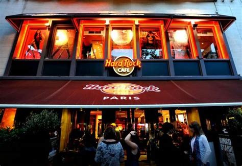 25,594 likes · 64 talking about this · 108,192 were here. Le Hard Rock Café restaurant américain à Paris | Be Noé