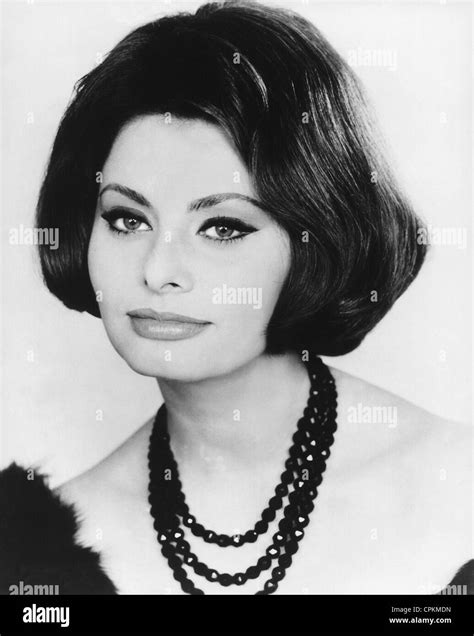Sophia Loren Black And White Photo