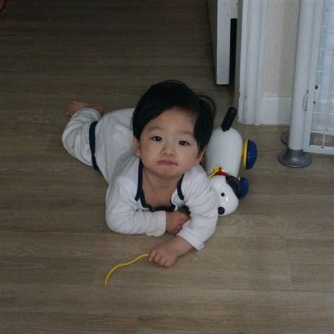 Pin By Lily Kwon On Korean Babys Cute Asian Babies Ulzzang Kids