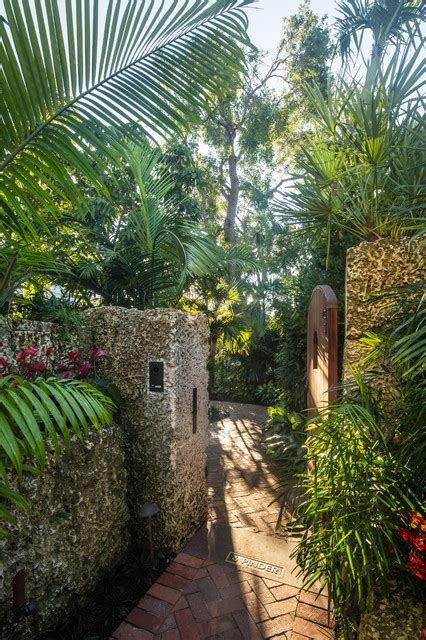 Secret Garden Tropical Garden Miami By Craig Reynolds Landscape