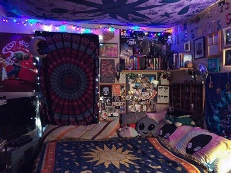 Pin By Лукьярин Польскир On Lodging Hippie Bedroom Decor Grunge