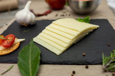 Packaged as a block or in slices, its melting point is very low, making it a perfect addition to burgers, sauces, or any other recipes where meltability is important. Boar's Head White American Cheese | Joe's Butcher Shop and ...