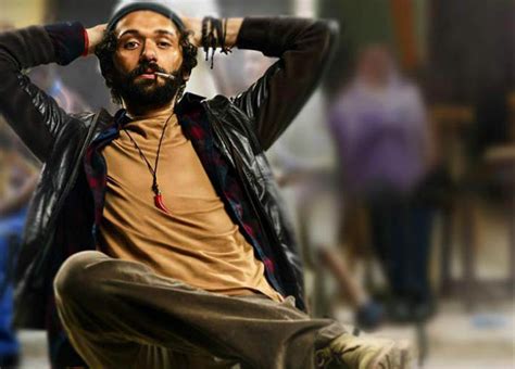 كم عمر كريم محمود عبد العزيز. كريم محمود عبد العزيز ... ابن "الساحر" الذي أصبح "حراق ...