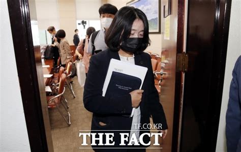 10 추미애, 징용배상 제동 건 김양호 판사에 일본국 판사 논리. '윤미향 사건' 서울서부지법 형사합의11부 배당 - 사회 > 기사 ...