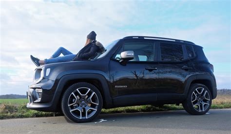 Jeep Renegade The Urban Offroader Green Car Magazine The Key To