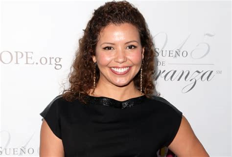One Day At A Time Justina Machado Starring In Netflix Reboot