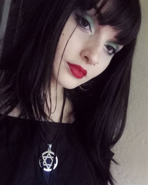 🔮 Selfie Me Girl Gothic Goth Witch Why So