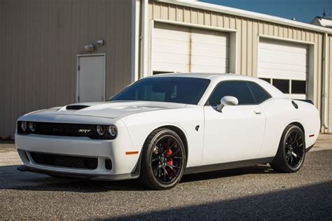 Nearly Brand New 2016 Dodge Challenger Srt Hellcat Is A Steal At 39k