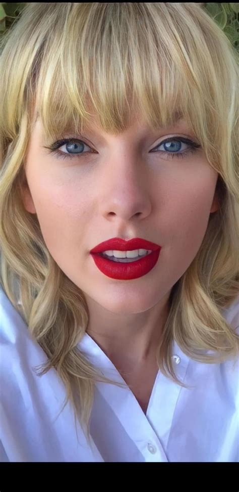 imagine her perfect red lips around your cock r worshiptaylorswift