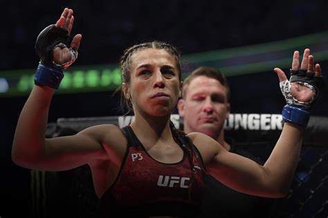 Joanna Jedrzejczyk Sees Herself As Ufc Strawweight Champion By The End