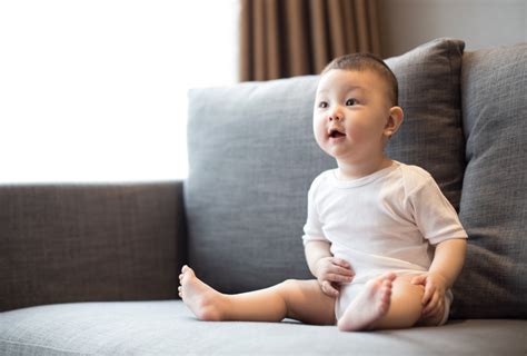 Signs Of Autism Emerge Early In Babies With Related Condition